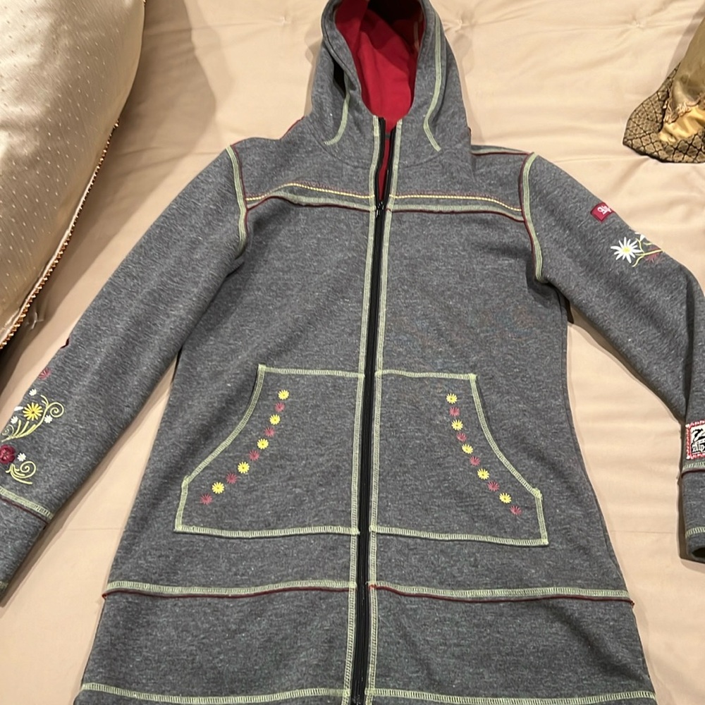 Alp n rock beautiful embroidered gray hoodie